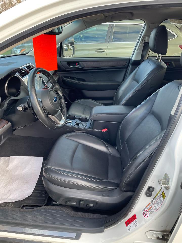 2019 Subaru Outback LIMITED - Photo #7