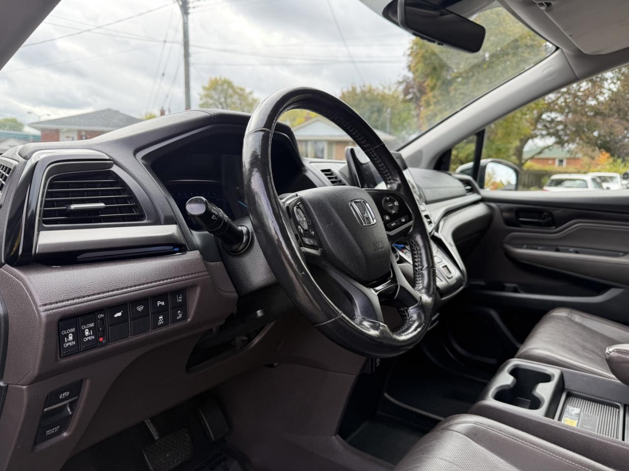 2018 Honda Odyssey Touring - Photo #19