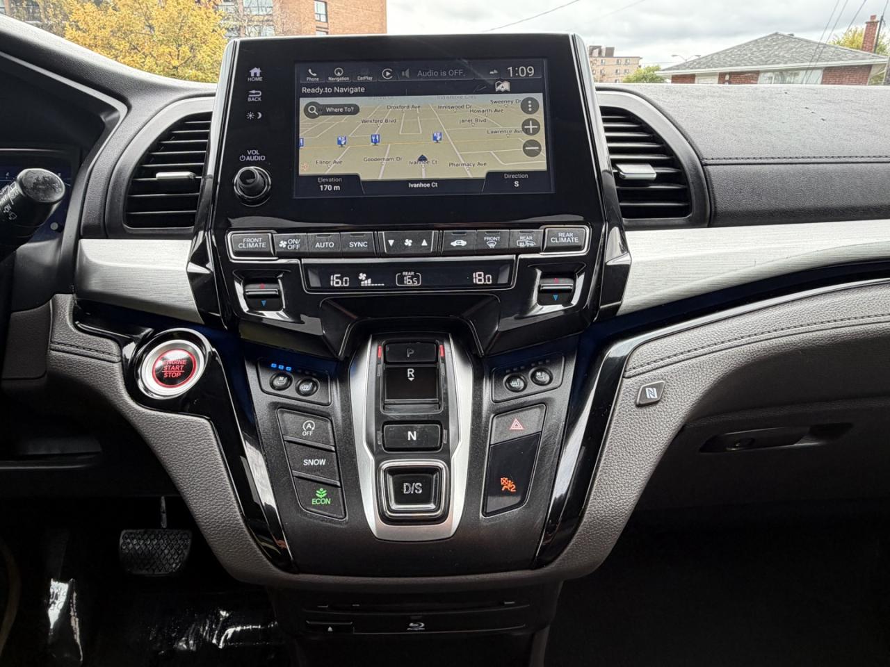 2018 Honda Odyssey Touring - Photo #29