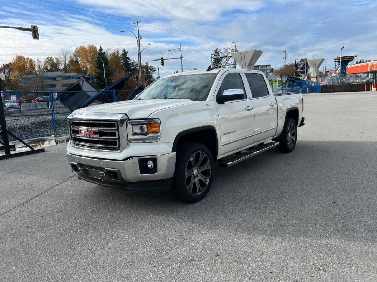 Used 2015 GMC Sierra 1500 4WD CREW CAB 143.5