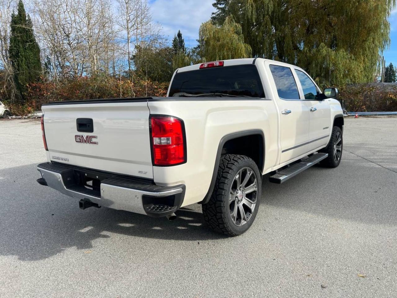 2015 GMC Sierra 1500 4WD CREW CAB 143.5" SLT - Photo #7