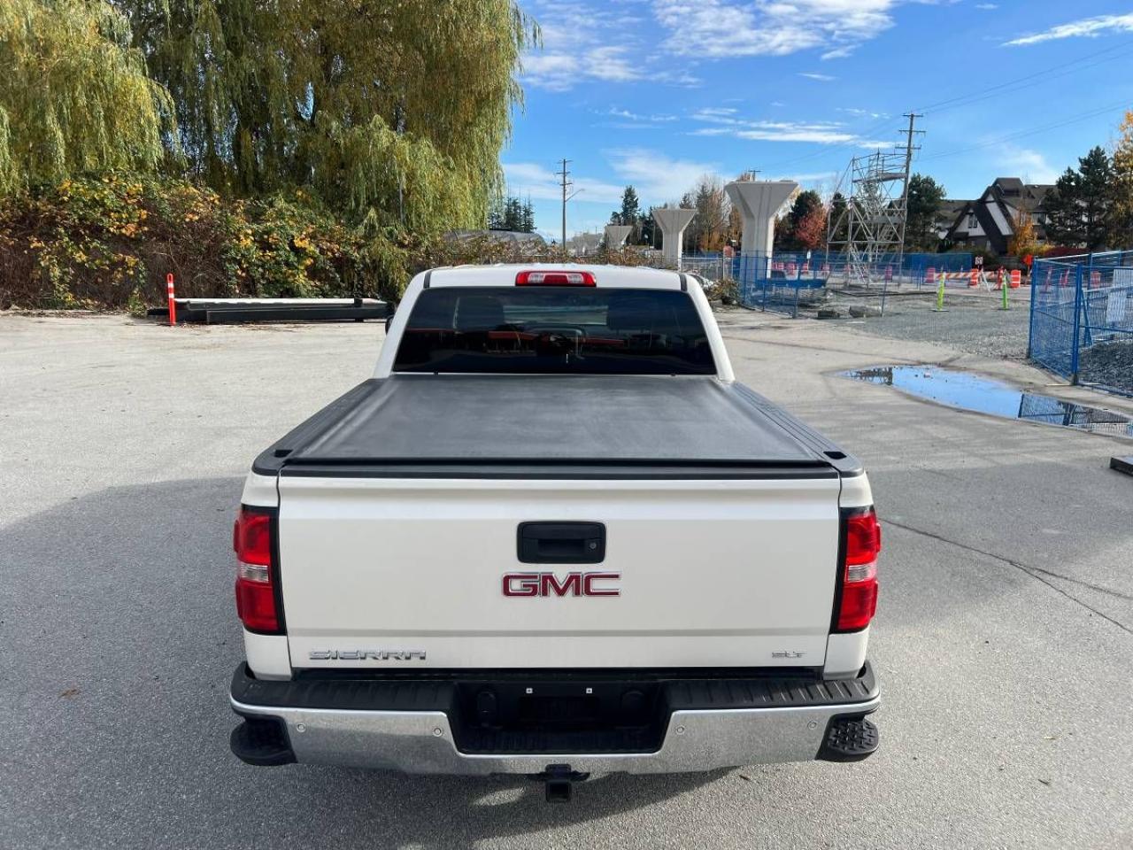 2015 GMC Sierra 1500 4WD CREW CAB 143.5" SLT - Photo #8