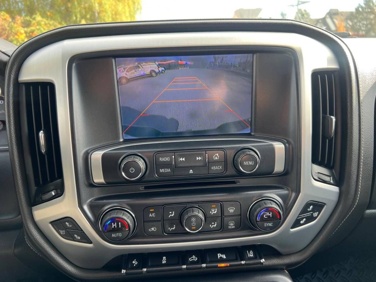 2015 GMC Sierra 1500 4WD CREW CAB 143.5" SLT - Photo #14