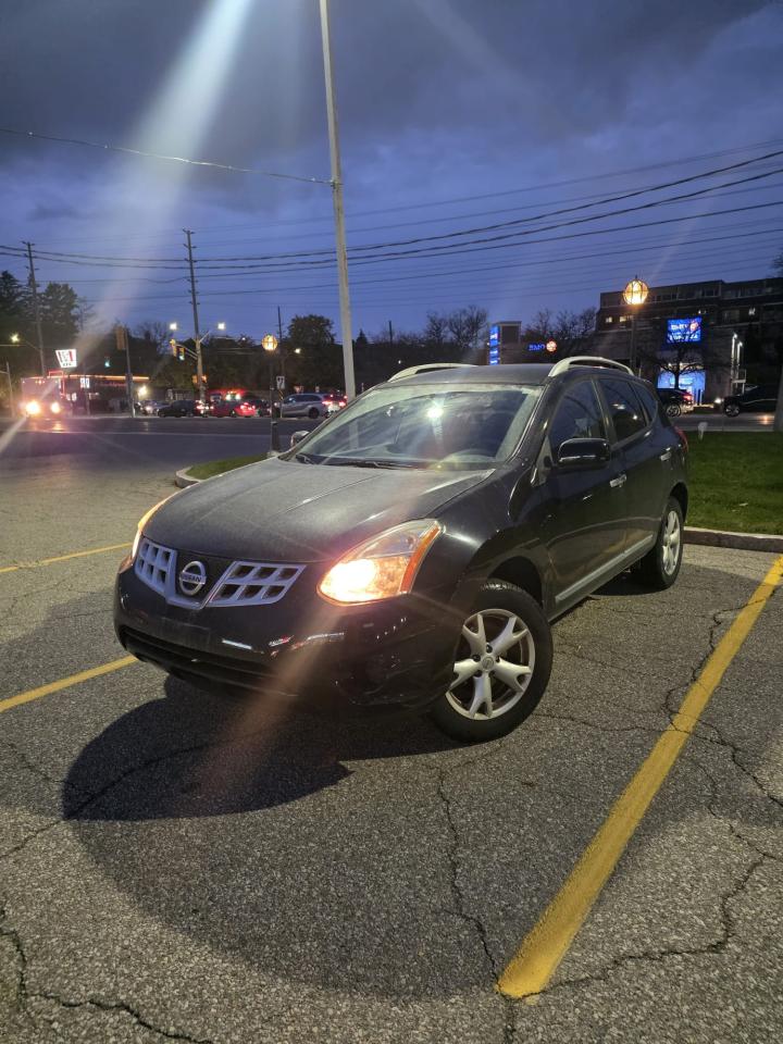Used 2012 Nissan Rogue SV for sale in Mississauga, ON