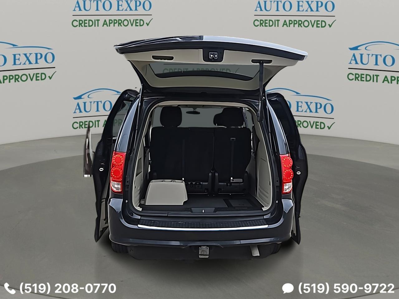 2013 Dodge Grand Caravan SXT,Wheelchair Braunability,Certified,No Accident - Photo #18