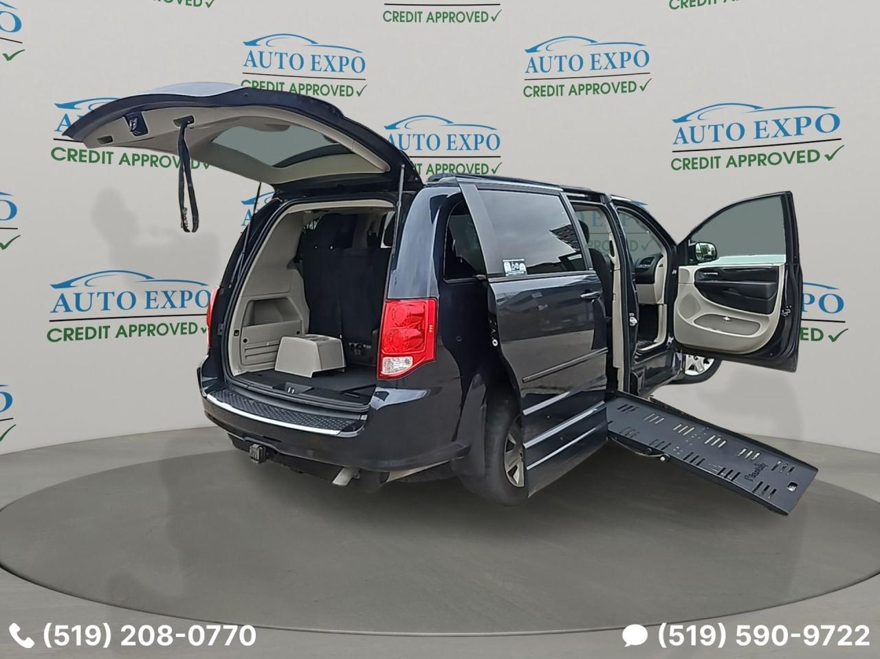 2013 Dodge Grand Caravan SXT,Wheelchair Braunability,Certified,No Accident