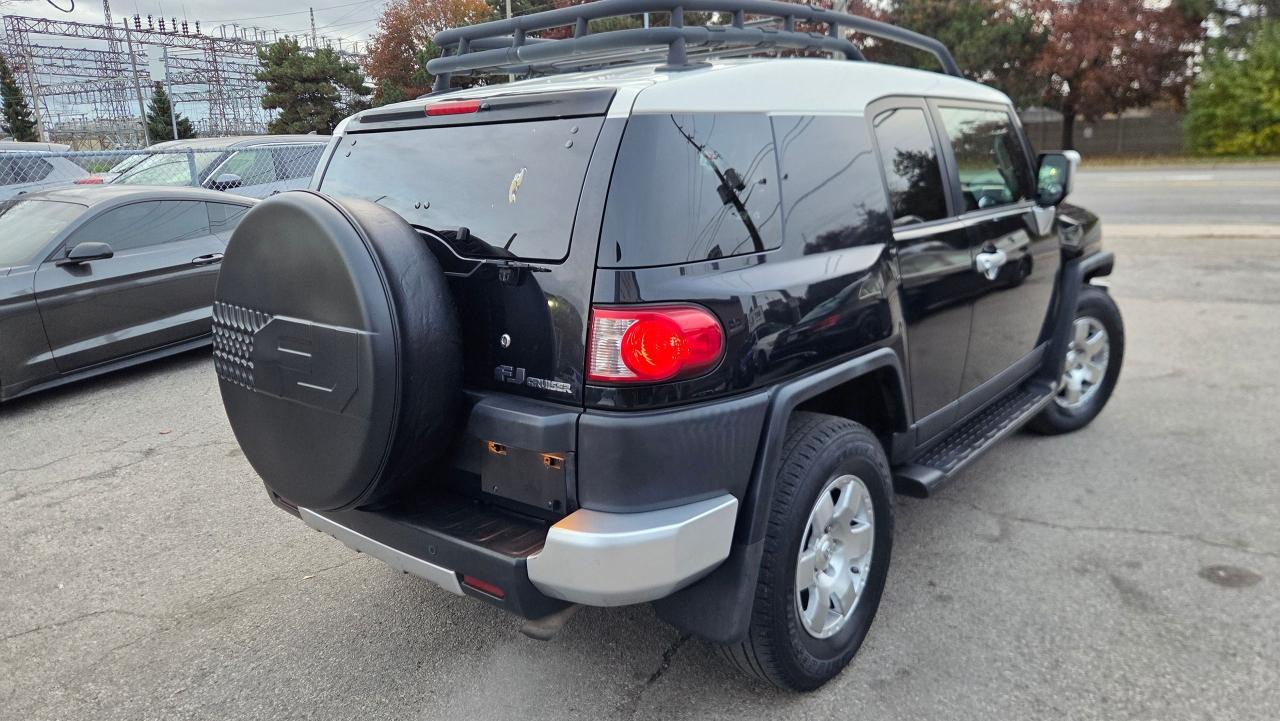 2008 Toyota FJ Cruiser  - Photo #4