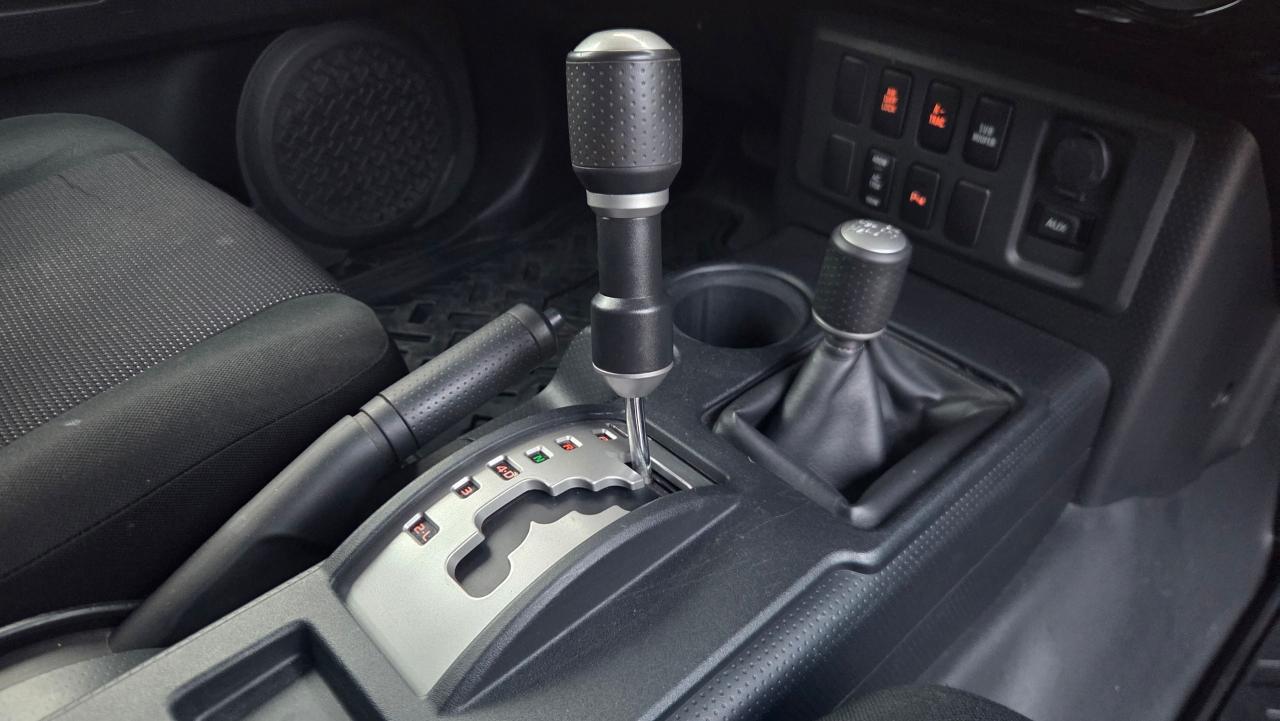 2008 Toyota FJ Cruiser  - Photo #11