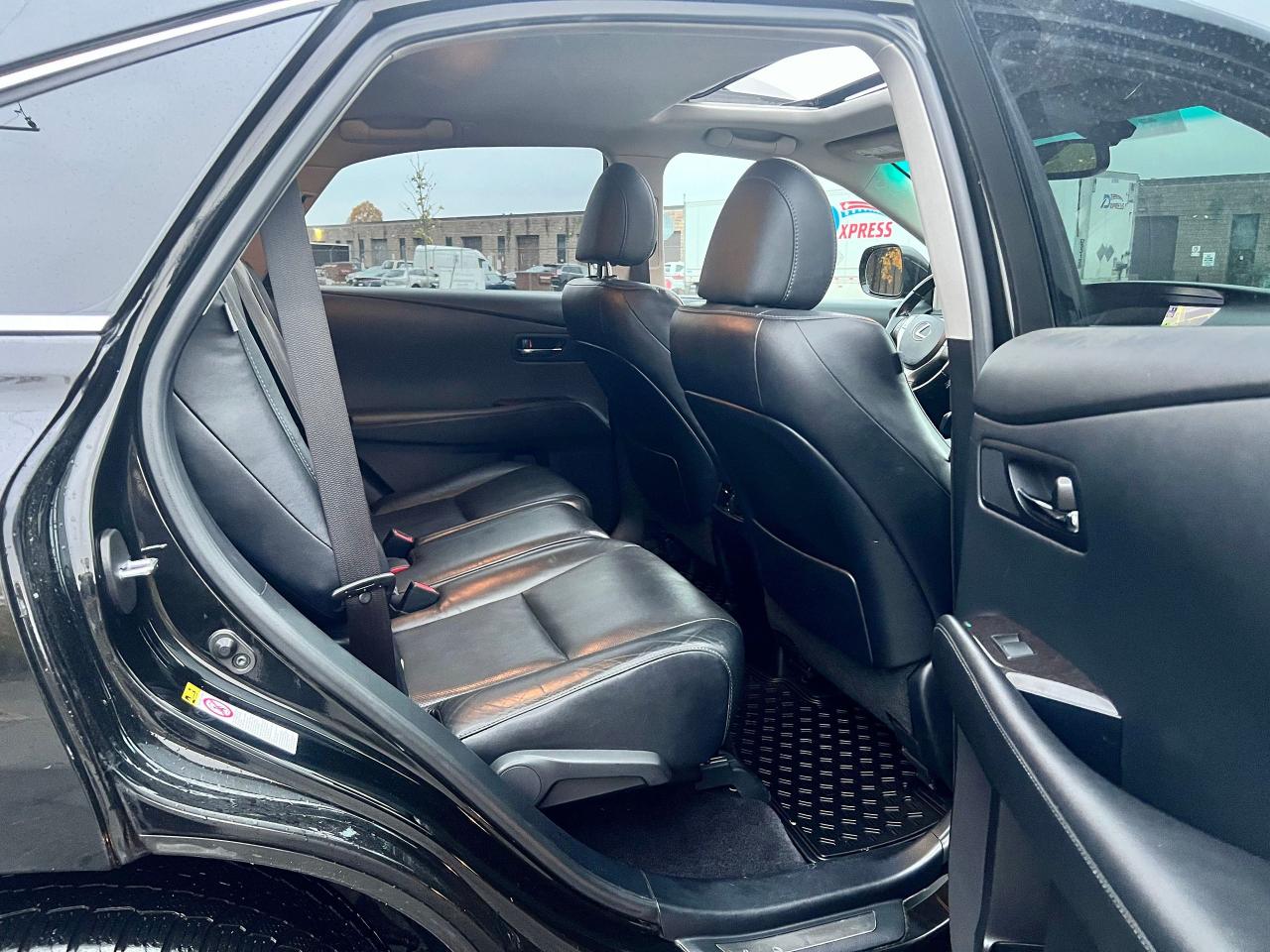 2014 Lexus RX 450h  - Photo #24