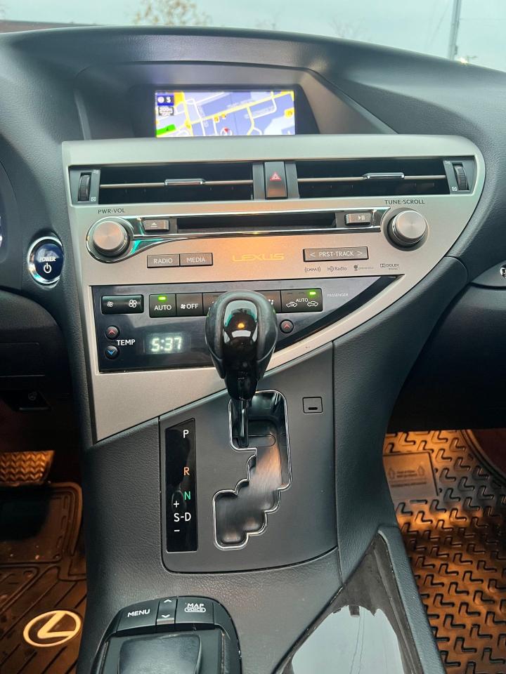 2014 Lexus RX 450h  - Photo #31