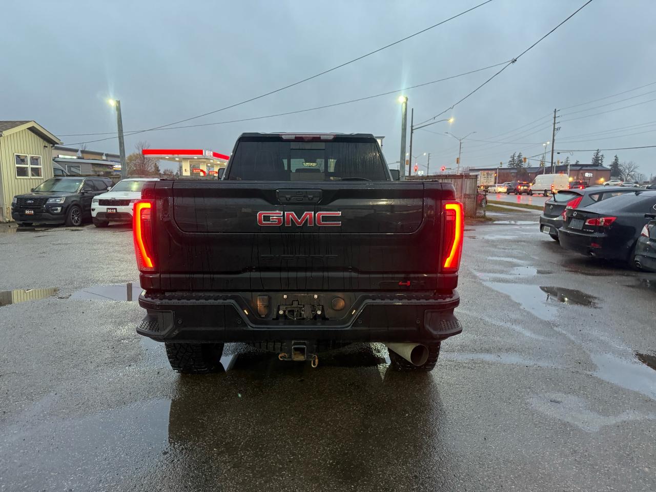 2025 GMC Sierra 2500 AT4X, DURAMAX, CREW, 22KMS, LOADED, WARRANTY - Photo #4