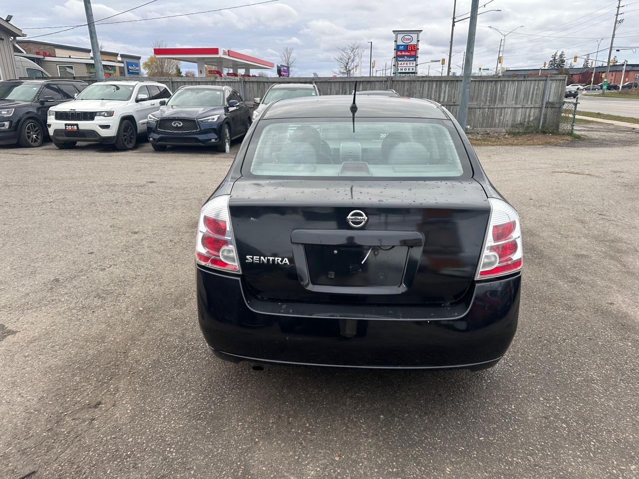 2008 Nissan Sentra 2.0, AUTO, SEDAN, GREAT ON FUEL, AS IS SPECIAL Photo3