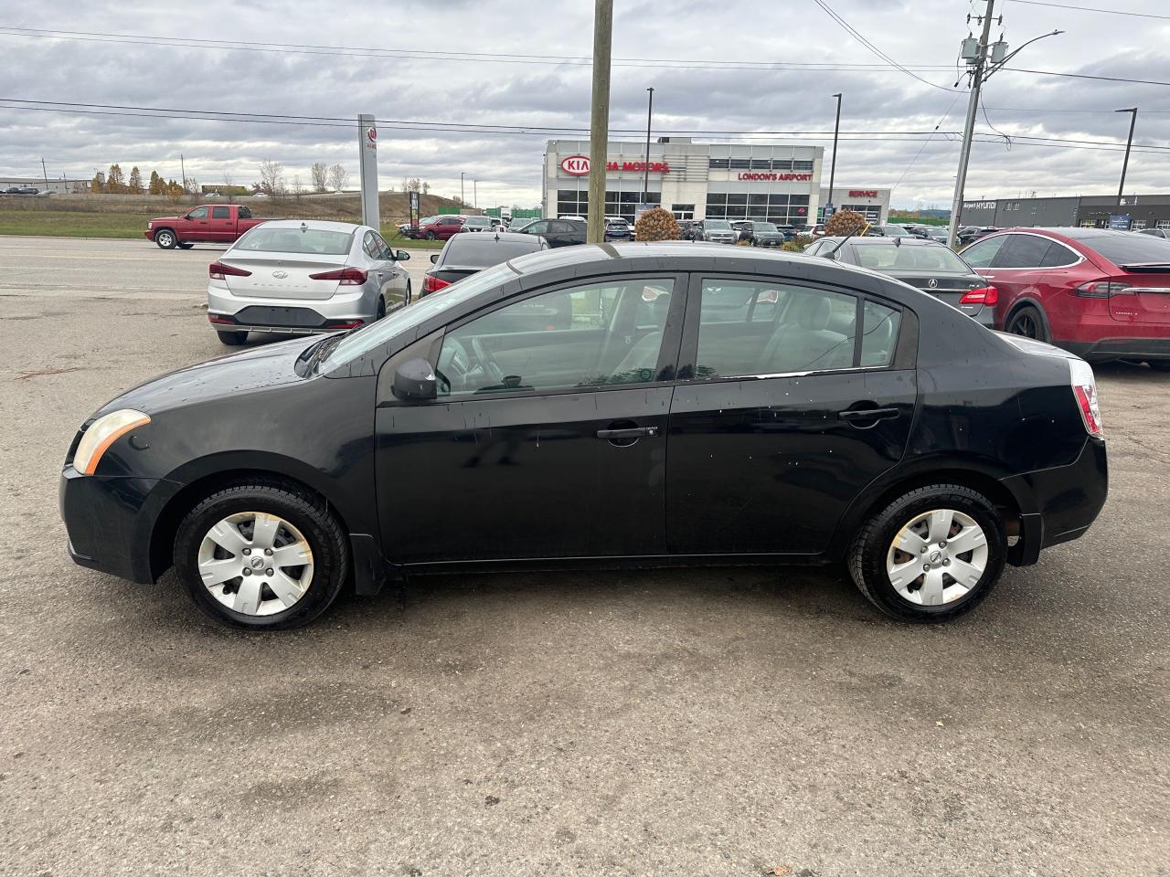 2008 Nissan Sentra 2.0, AUTO, SEDAN, GREAT ON FUEL, AS IS SPECIAL - Photo #2