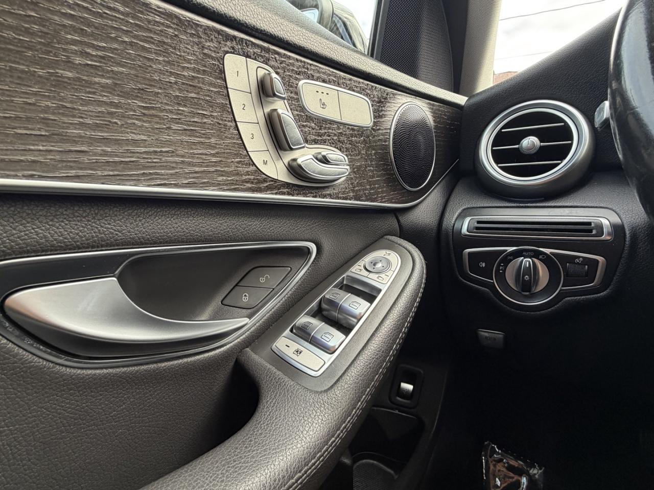 2019 Mercedes-Benz C-Class C 300 4MATIC - Photo #22