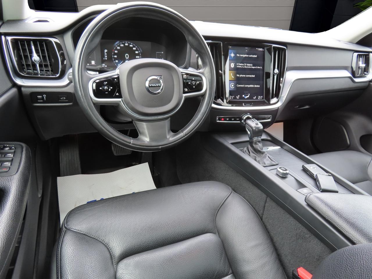 2019 Volvo S60 T6 AWD Momentum - Navigation - Leather !!! Photo