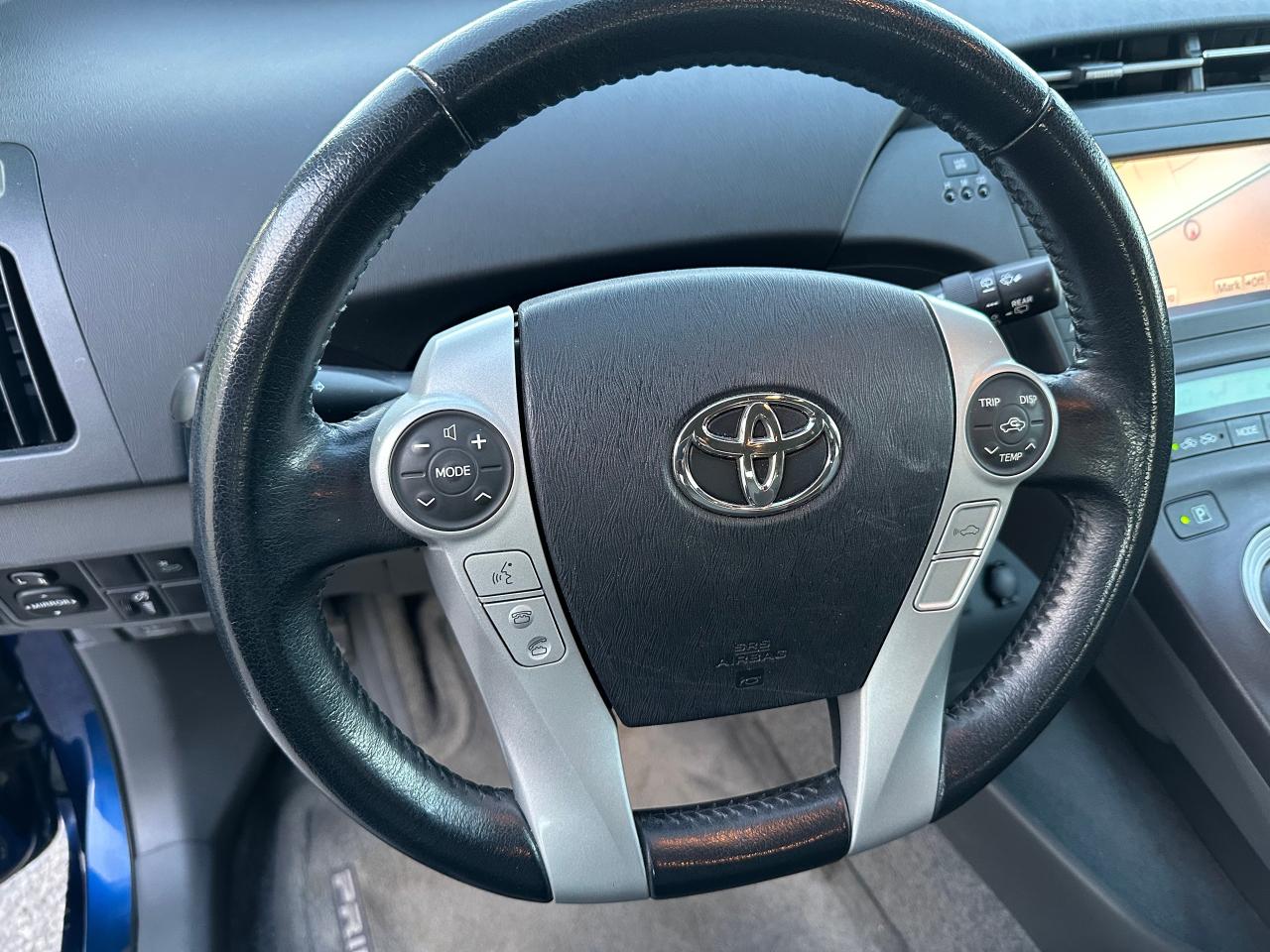 2011 Toyota Prius  - Photo #3