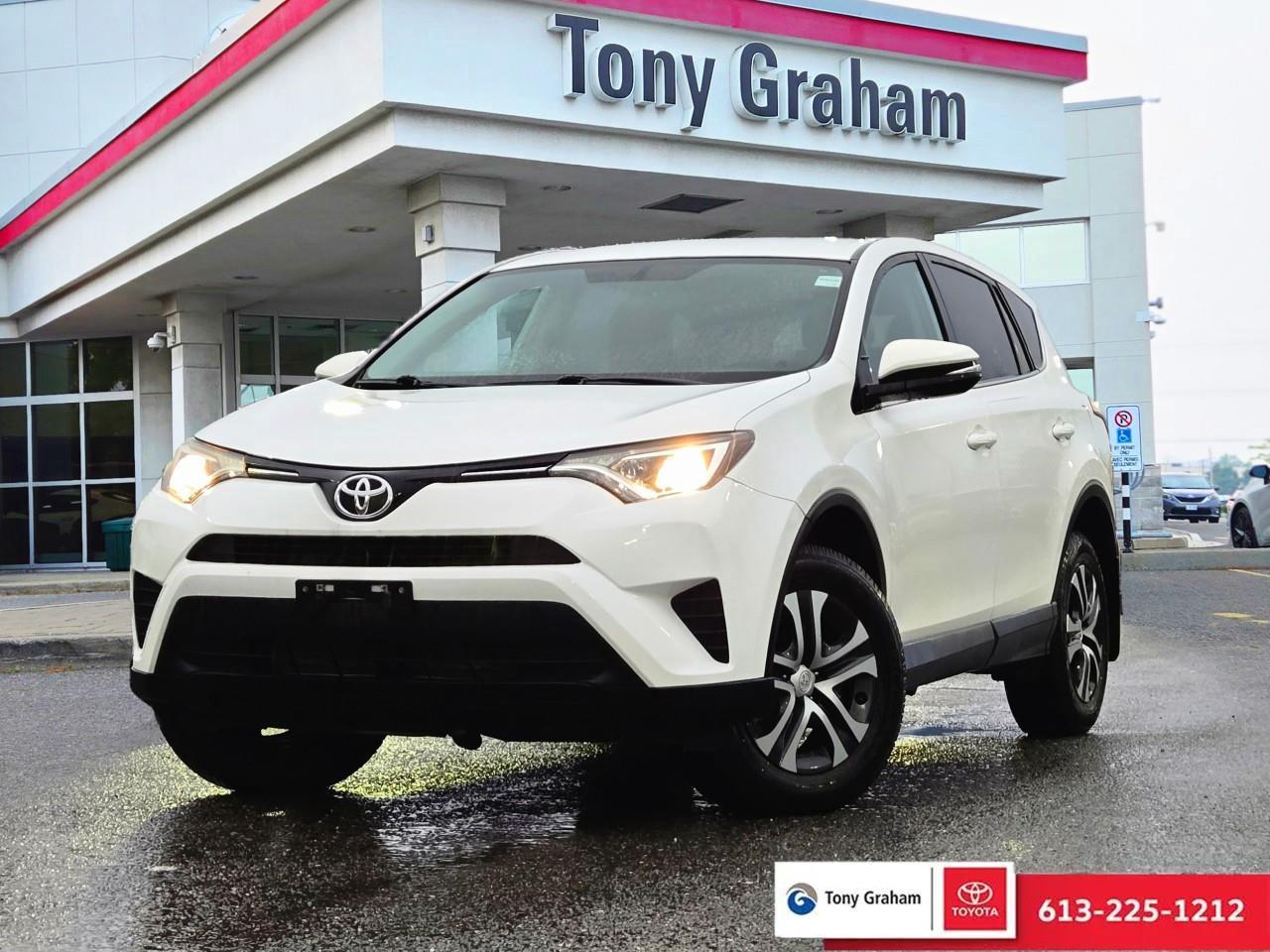 Used 2016 Toyota RAV4 LE for sale in Ottawa, ON