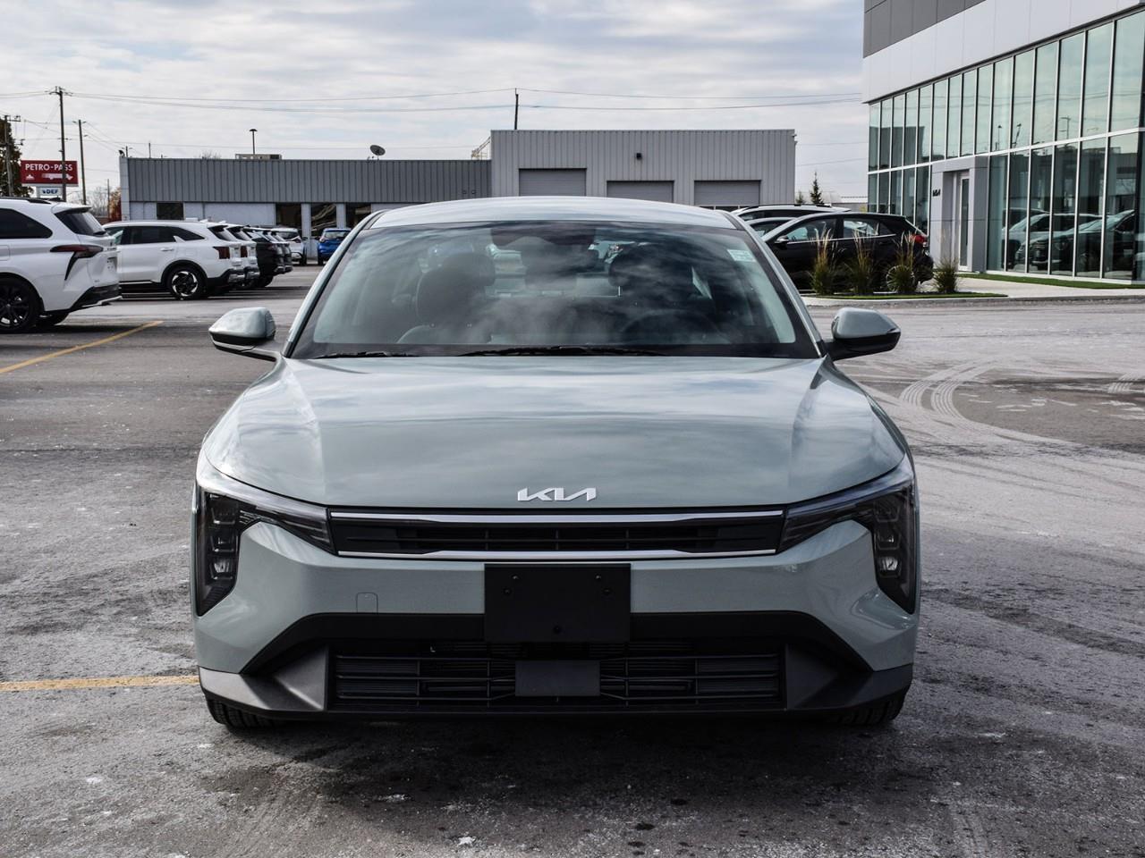 2025 Kia K4 EX Photo