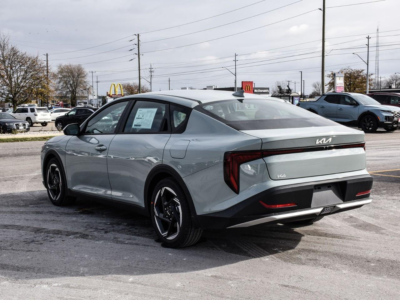 2025 Kia K4 EX Photo