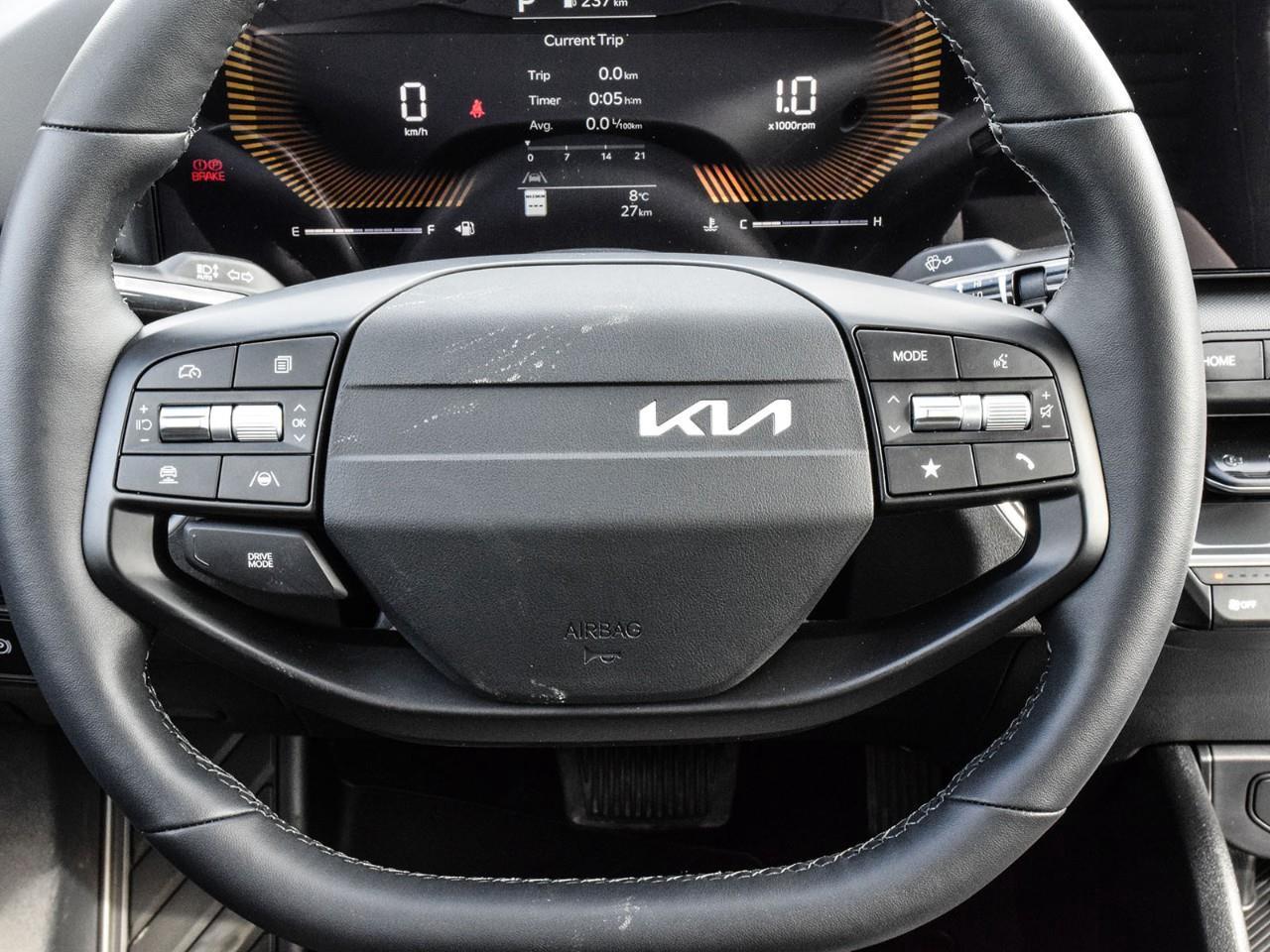 2025 Kia K4 EX Photo