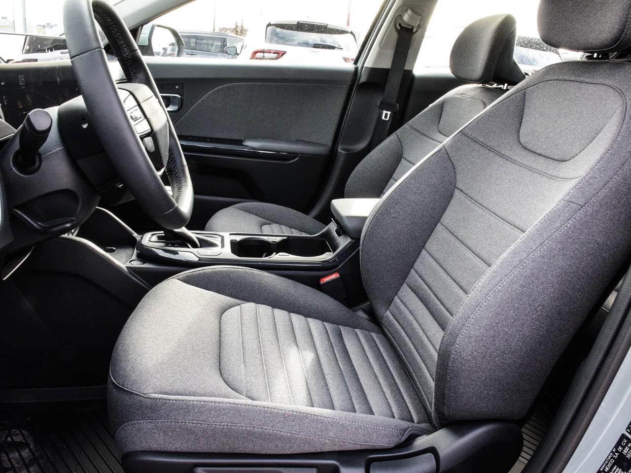 2025 Kia K4 2025 Kia K4 – EX Photo