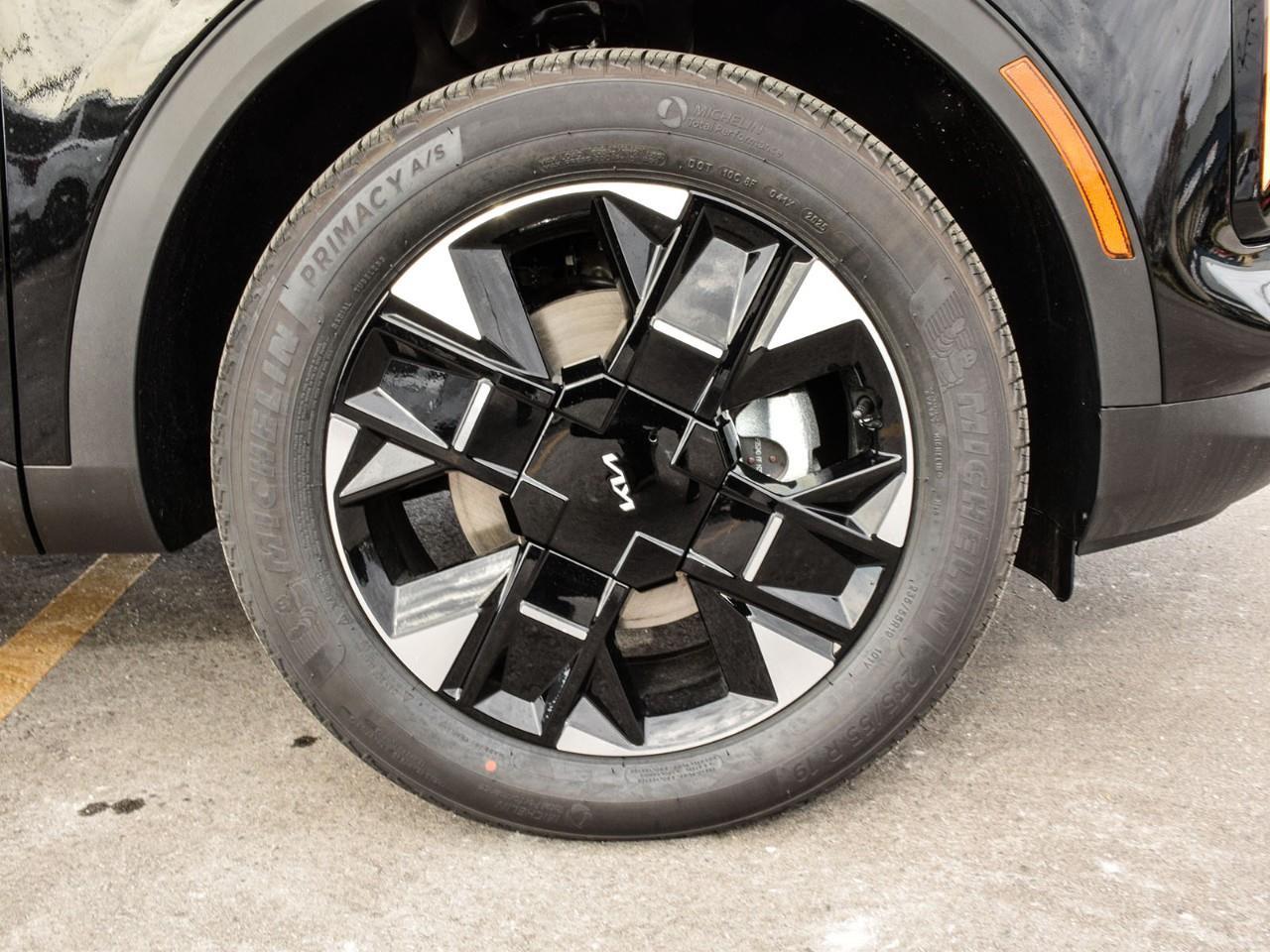 2026 Kia Sportage Plug-In Hybrid 2026 Kia Sportage – Plug-In Hybrid EX Photo