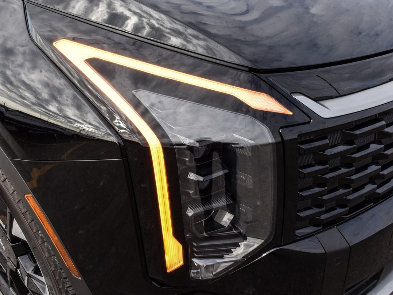 2026 Kia Sportage Plug-In Hybrid 2026 Kia Sportage – Plug-In Hybrid EX Photo