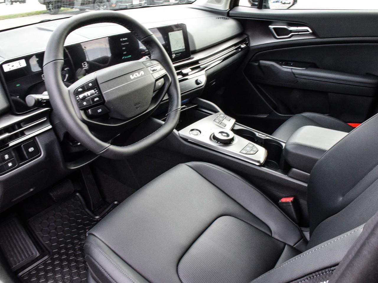 2026 Kia Sportage Plug-In Hybrid 2026 Kia Sportage – Plug-In Hybrid EX Photo