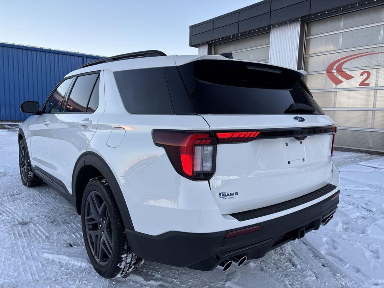 2026 Ford Explorer ST 400A Photo4