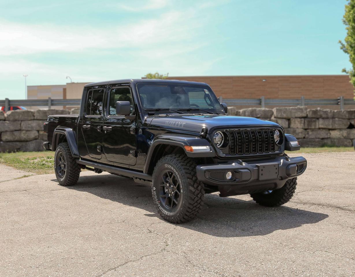 2026 Jeep Gladiator Willys 4x4 Photo