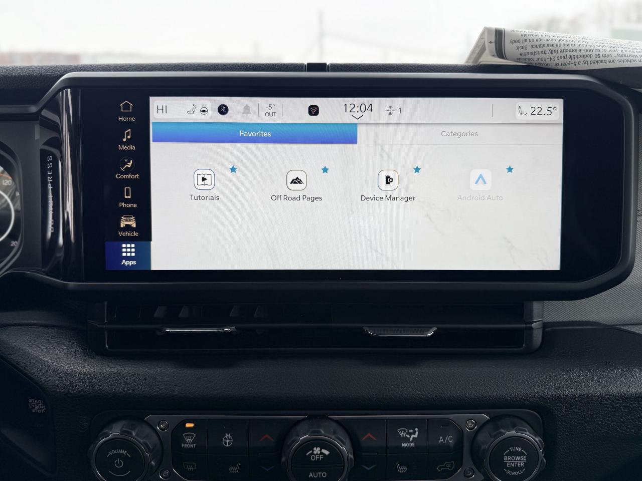 2026 Jeep Gladiator Willys 4x4 Photo