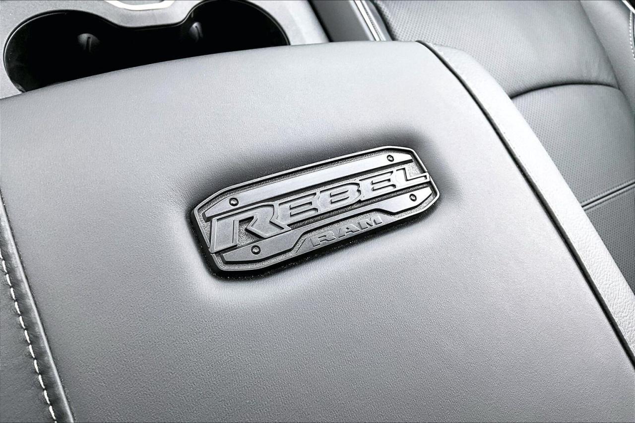 2026 RAM 2500 REBEL | 6.7L Diesel | Leather | Sunroof | Level 2 Photo