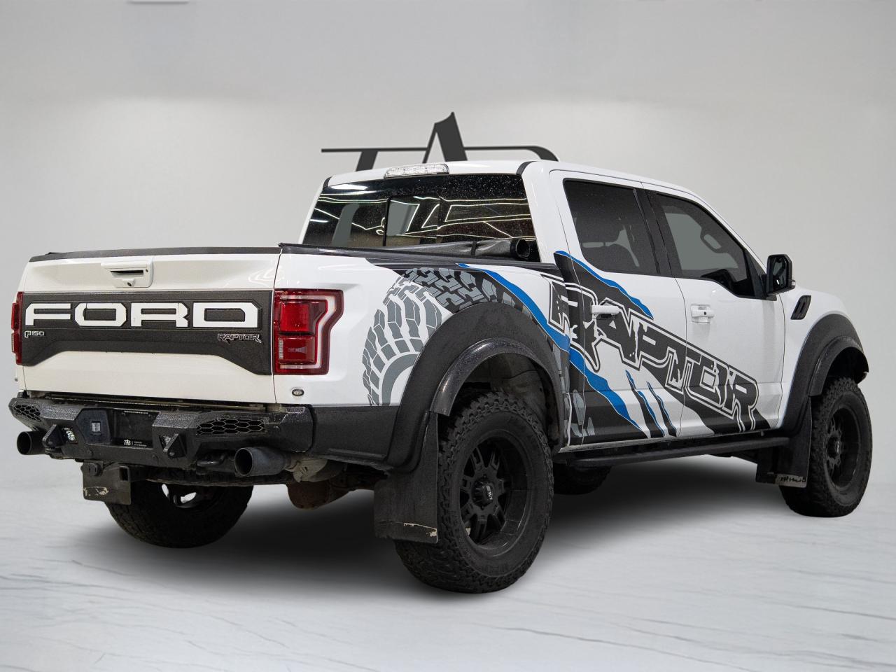 2019 Ford F-150 RAPTOR | SUPERCREW | TECHNOLOGY PKG | TWIN TURBO Photo3