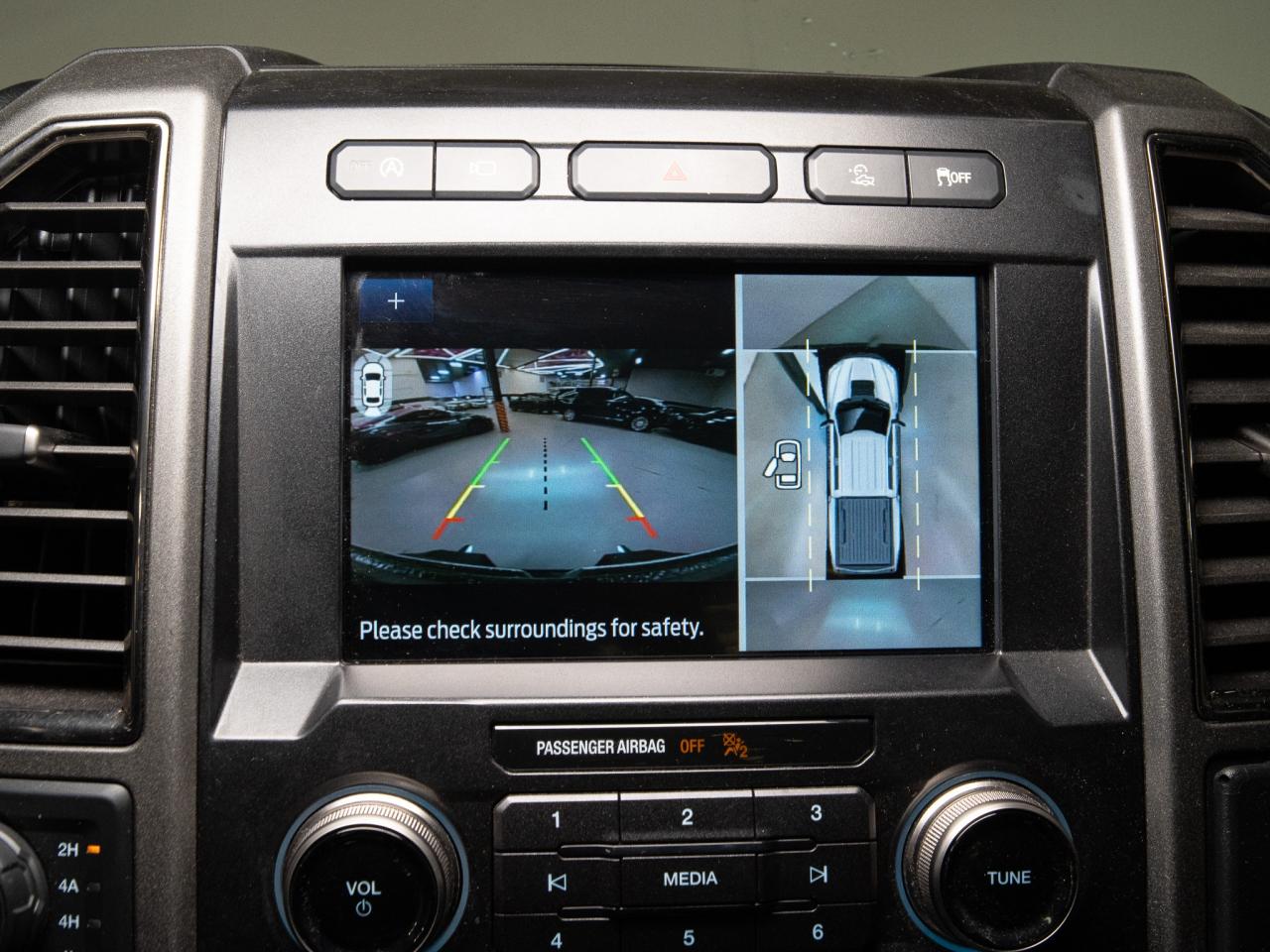 2019 Ford F-150 RAPTOR | SUPERCREW | TECHNOLOGY PKG | 802A PKG Photo