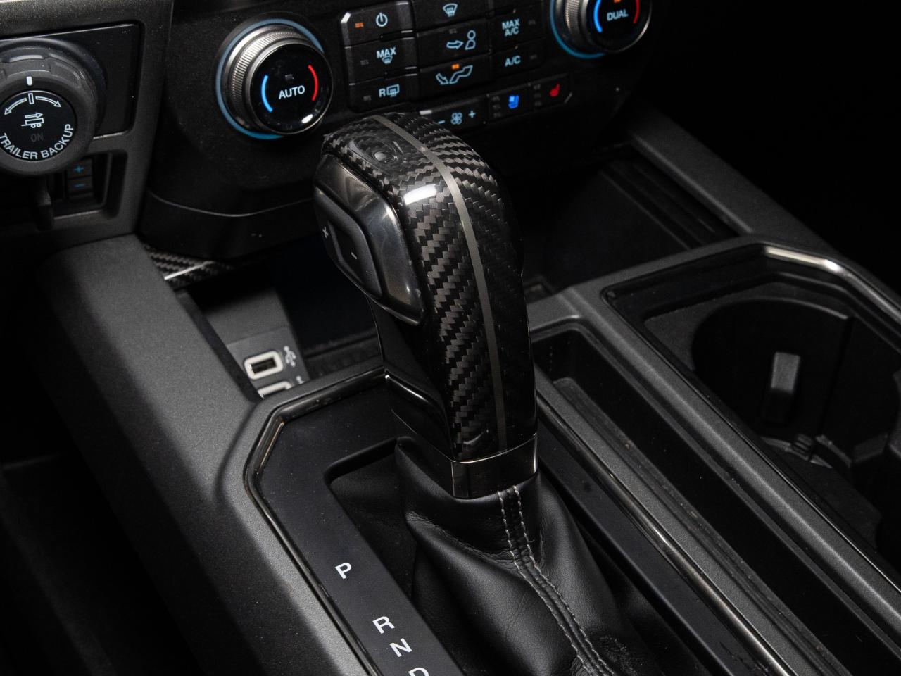 2019 Ford F-150 RAPTOR | SUPERCREW | TECHNOLOGY PKG | 802A PKG Photo