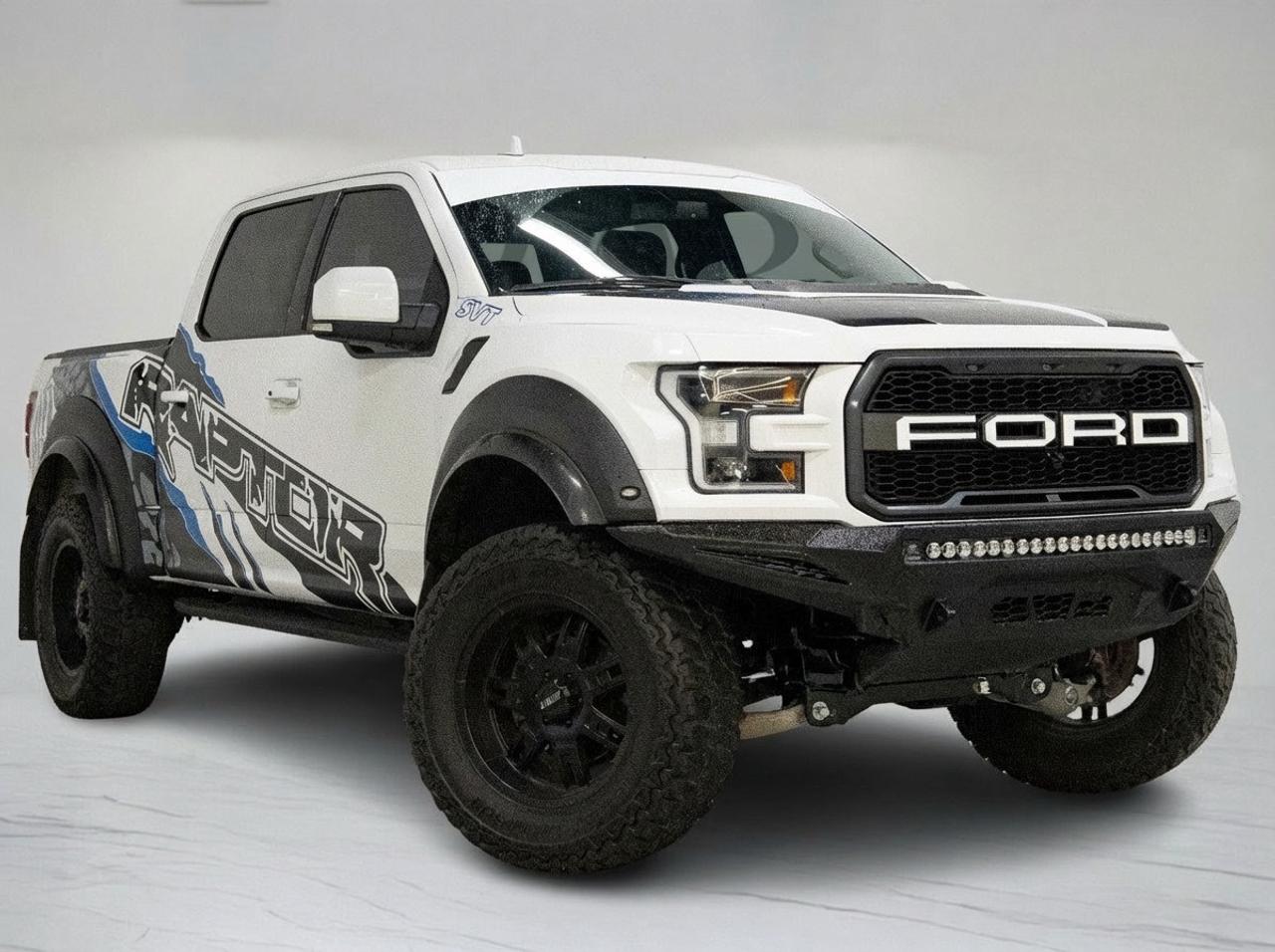 2019 Ford F-150 RAPTOR | SUPERCREW | TECHNOLOGY PKG | 802A PKG Photo
