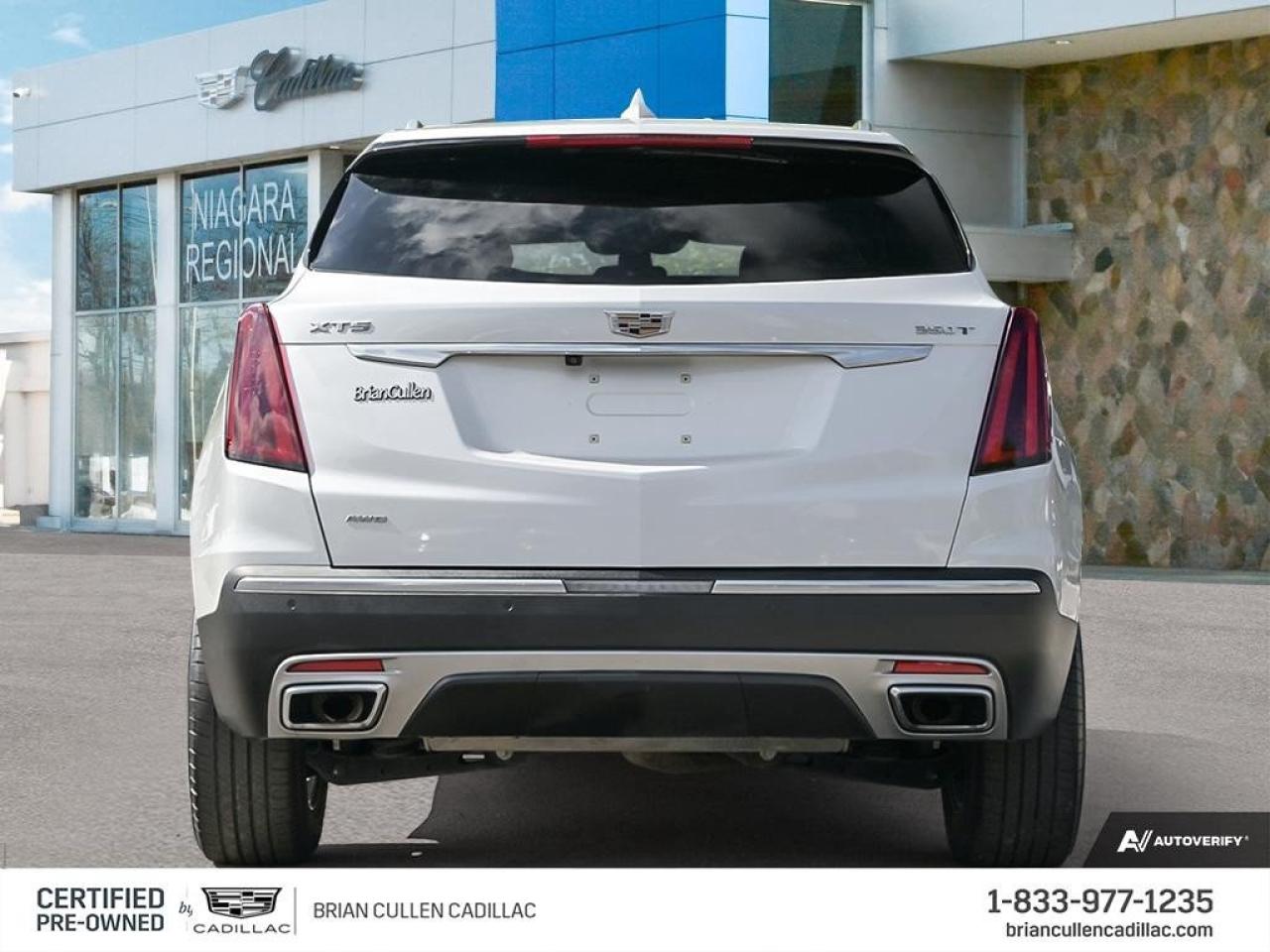 2022 Cadillac XT5 AWD Premium Luxury AWD 4dr Premium Luxury Photo3