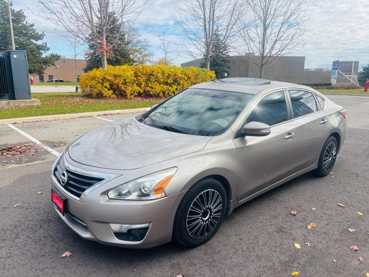 Used 2014 Nissan Altima 4dr Sedan I4 CVT 2.5 for sale in Mississauga, ON