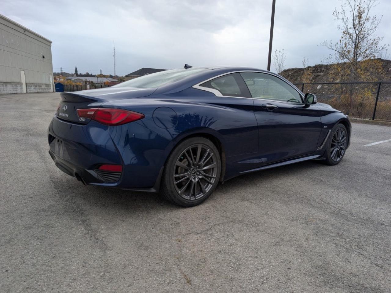 2017 Infiniti Q60 3.0t  **3.0L V6 - SUNROOF** Photo
