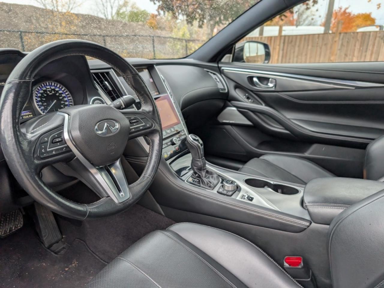 2017 Infiniti Q60 3.0t  **3.0L V6 - SUNROOF** Photo