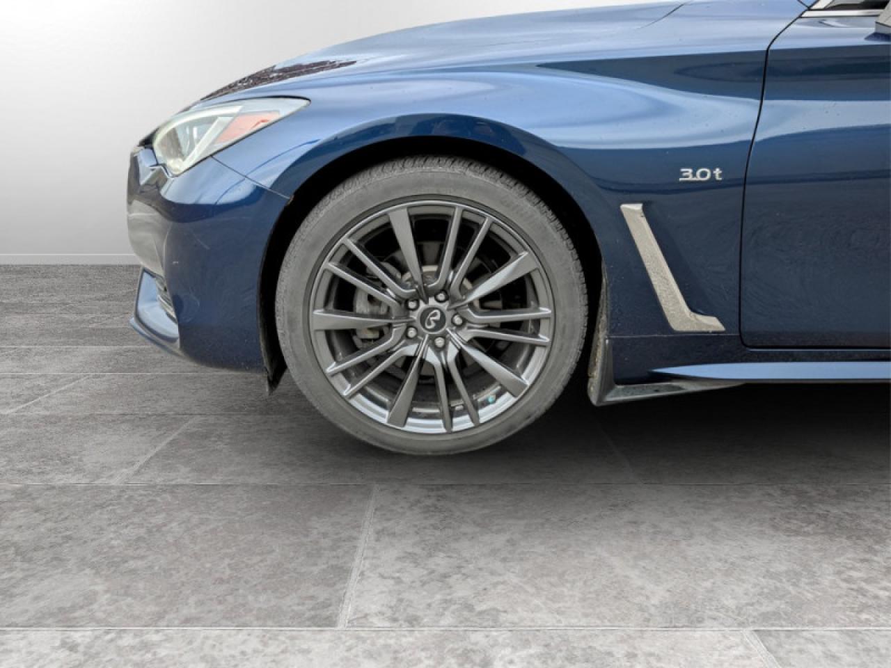 2017 Infiniti Q60 3.0t  **3.0L V6 - SUNROOF** Photo