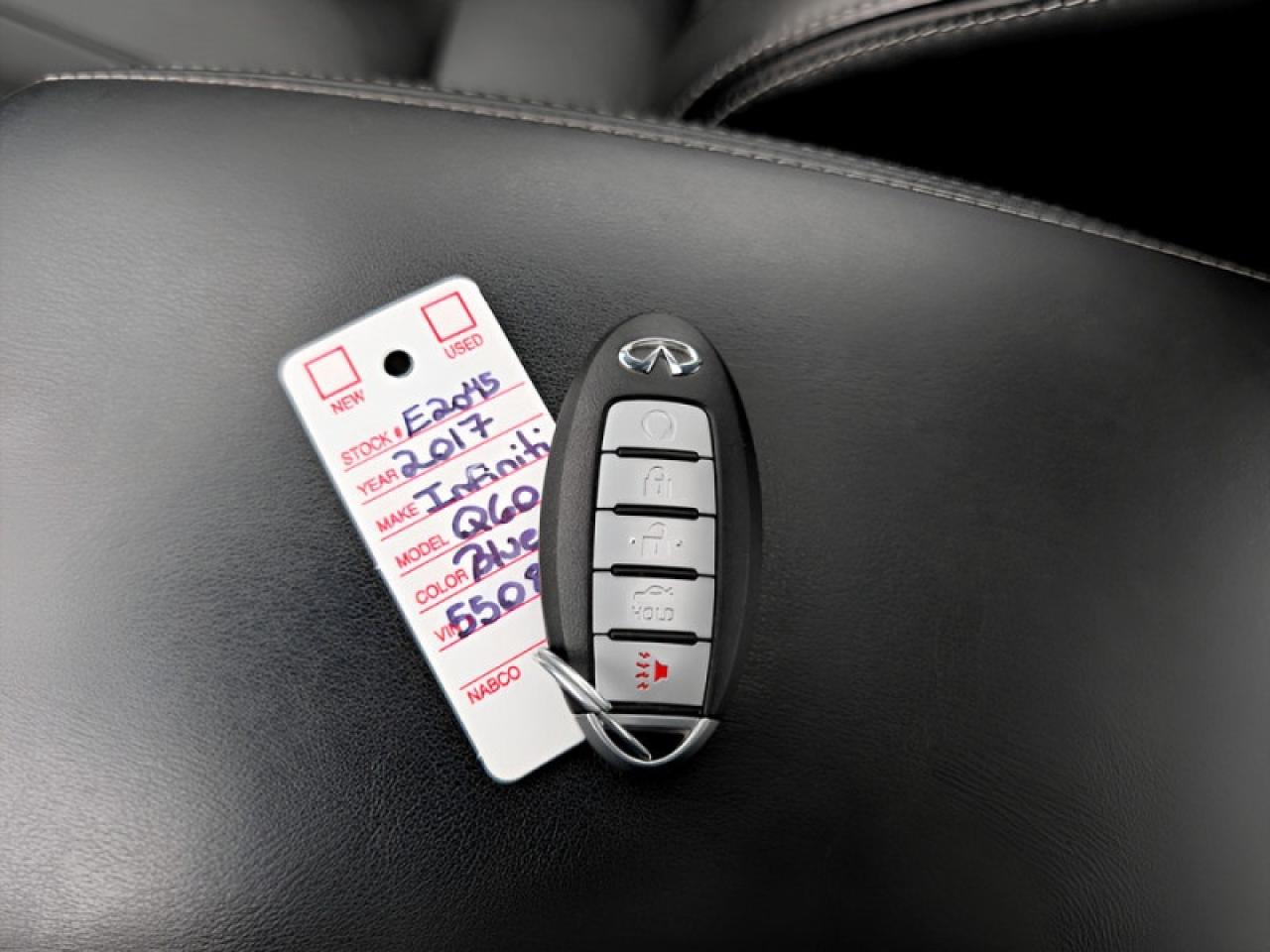 2017 Infiniti Q60 3.0t  **3.0L V6 - SUNROOF** Photo