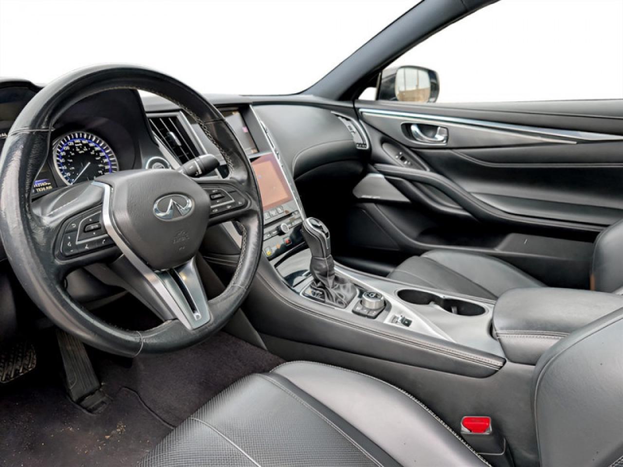 2017 Infiniti Q60 3.0t  **3.0L V6 - SUNROOF** Photo