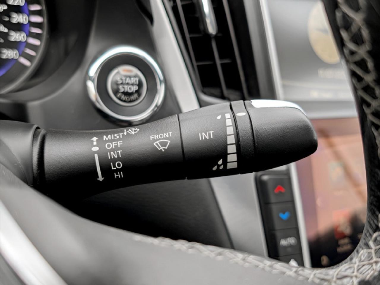 2017 Infiniti Q60 3.0t  **3.0L V6 - SUNROOF** Photo