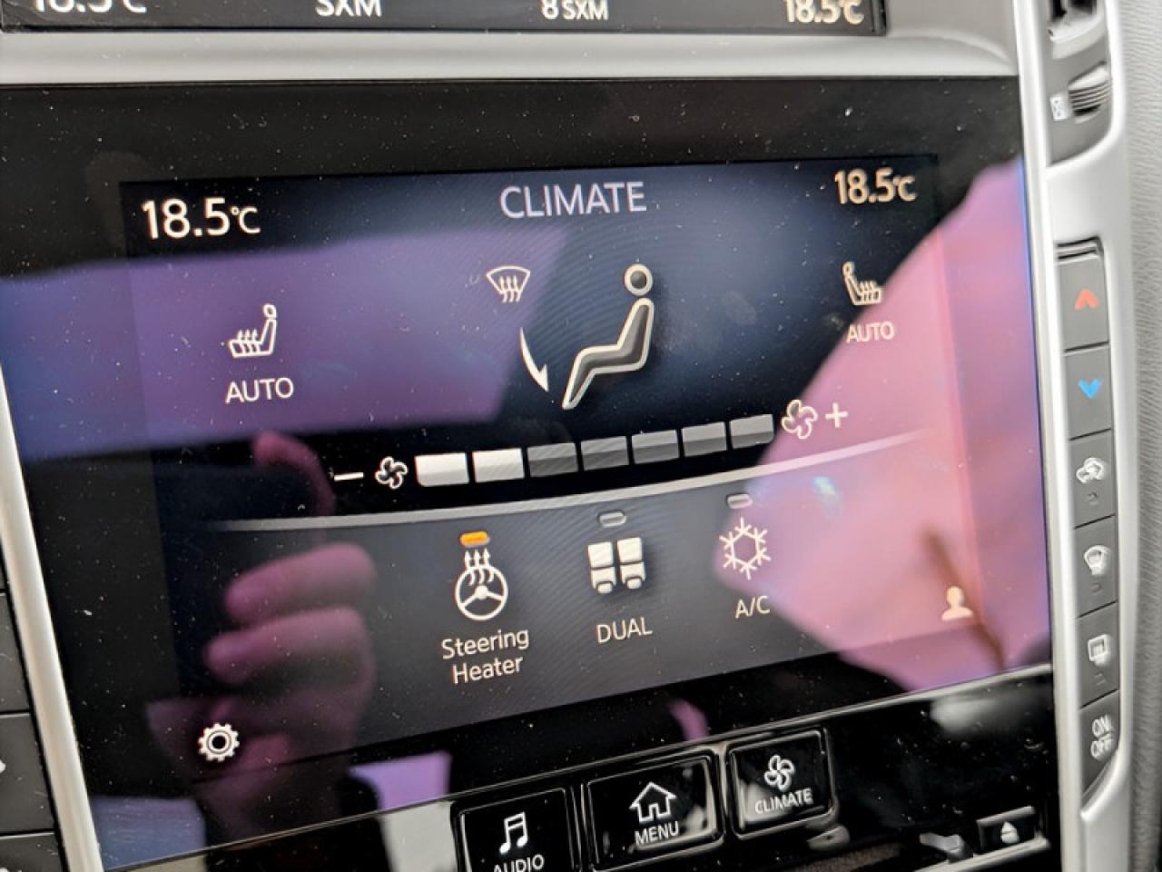 2017 Infiniti Q60 3.0t  **3.0L V6 - SUNROOF** Photo