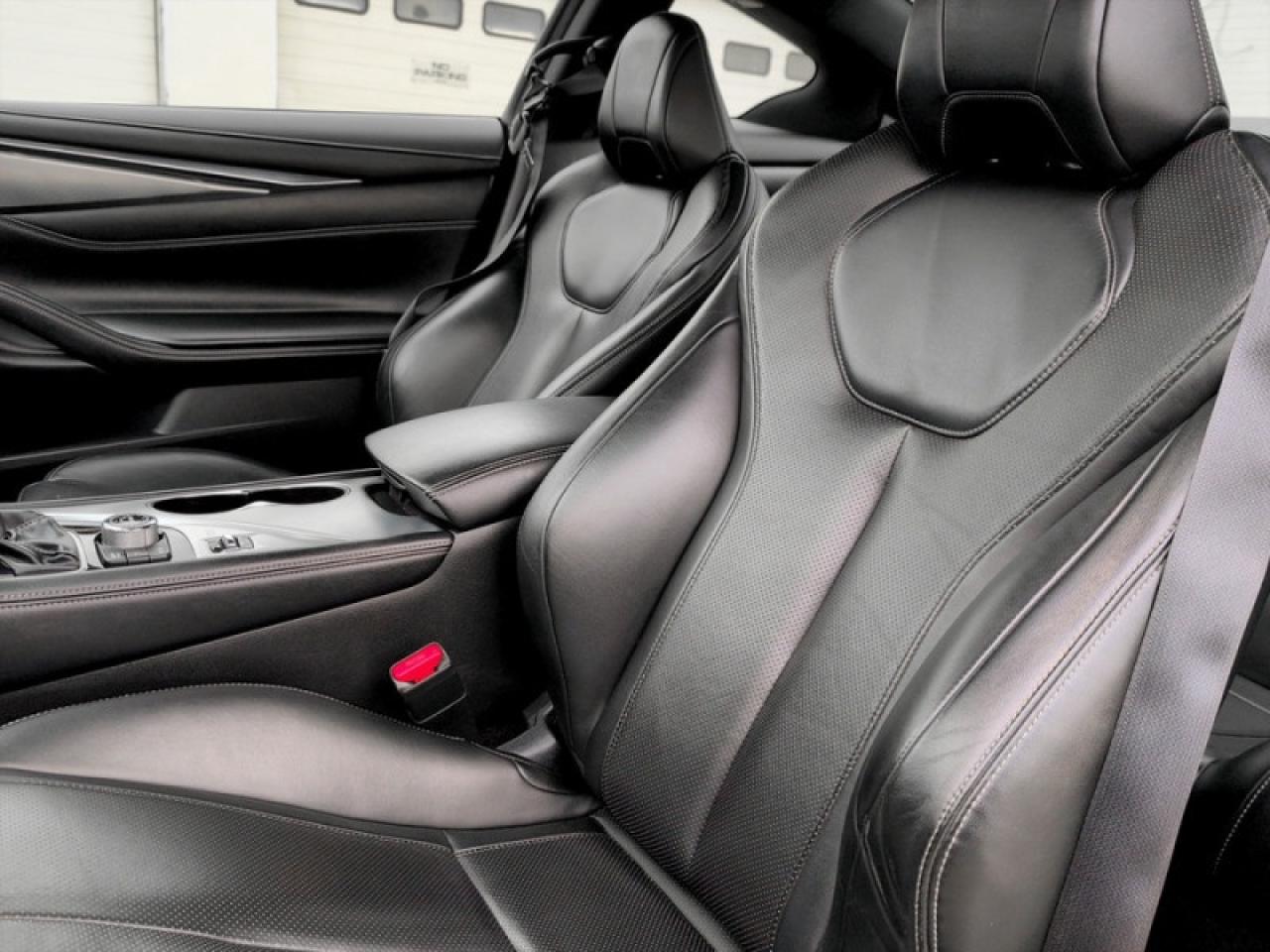 2017 Infiniti Q60 3.0t  **3.0L V6 - SUNROOF** Photo