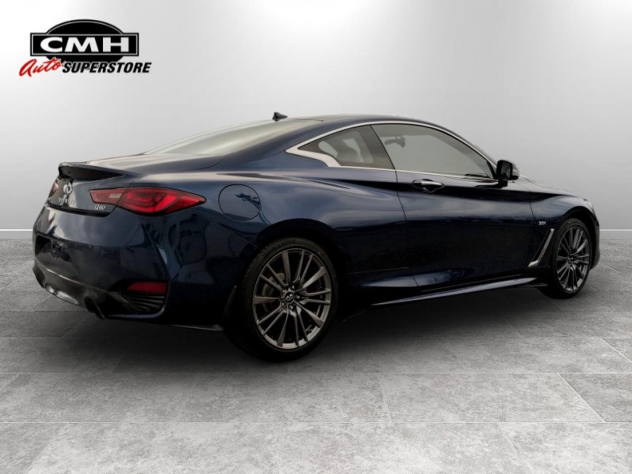 2017 Infiniti Q60 3.0t  **3.0L V6 - SUNROOF** Photo4