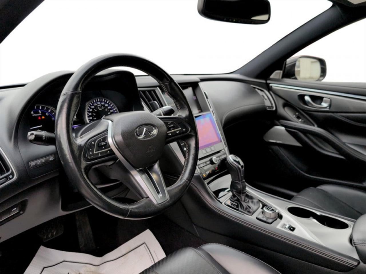 2017 Infiniti Q60 3.0t  **3.0L V6 - SUNROOF** Photo