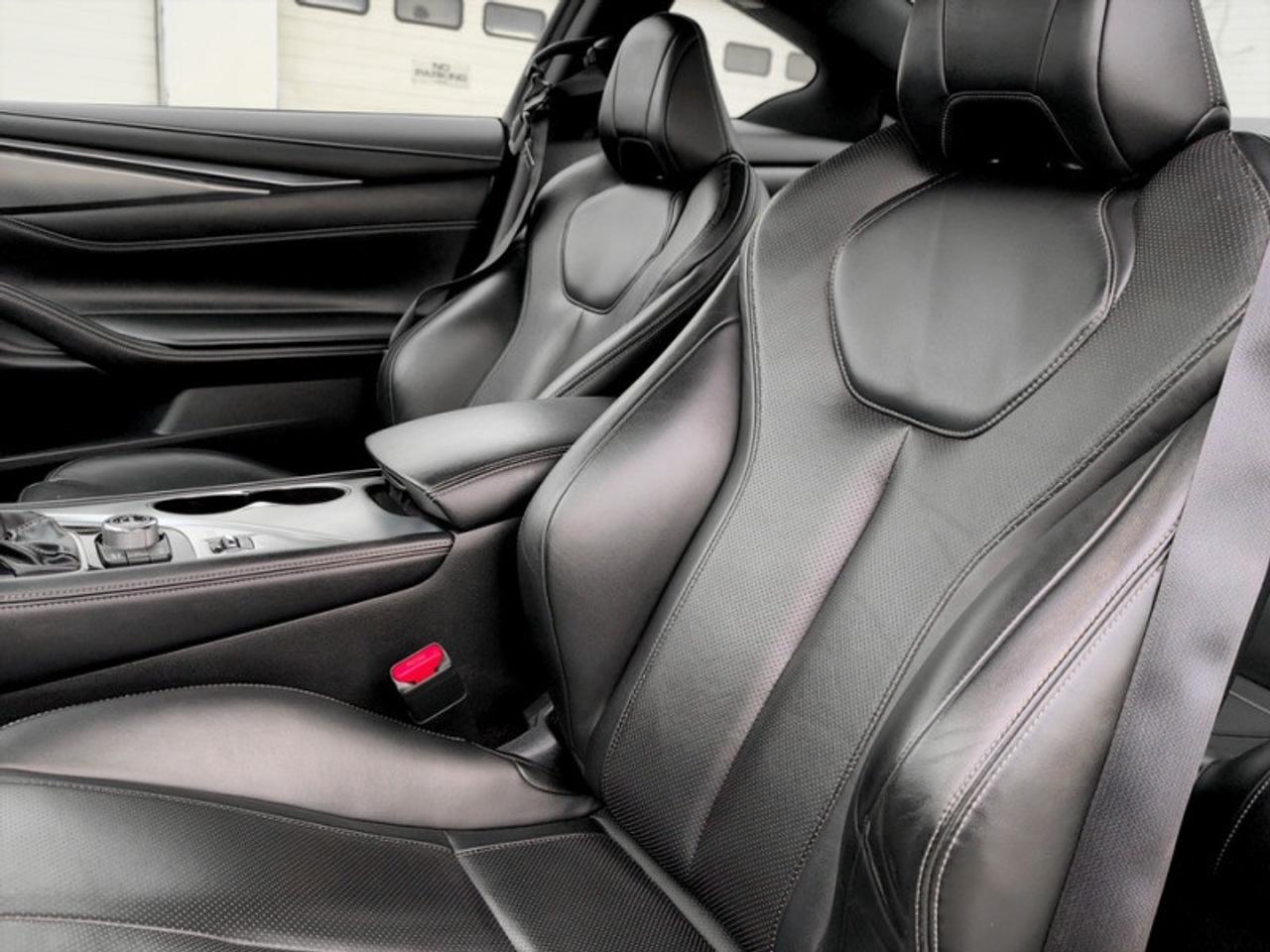 2017 Infiniti Q60 3.0t  **3.0L V6 - SUNROOF** Photo