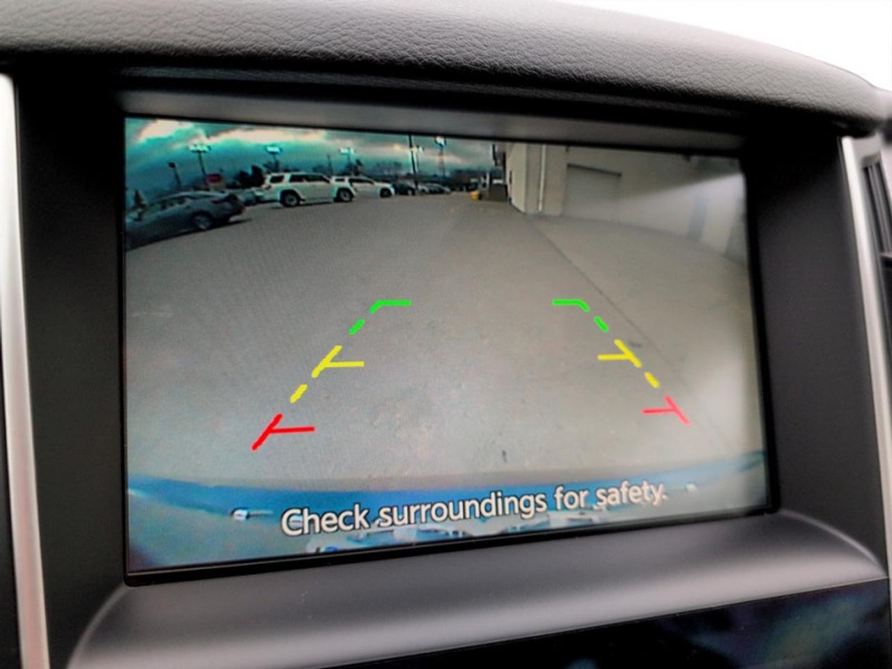 2017 Infiniti Q60 3.0t  **3.0L V6 - SUNROOF** Photo